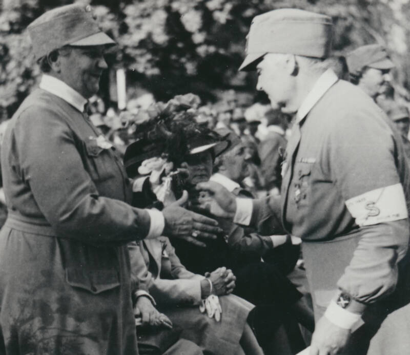 Fanni Luukkonen making an apperance at a National Lotta Convention in Hämeenlinna 1939.