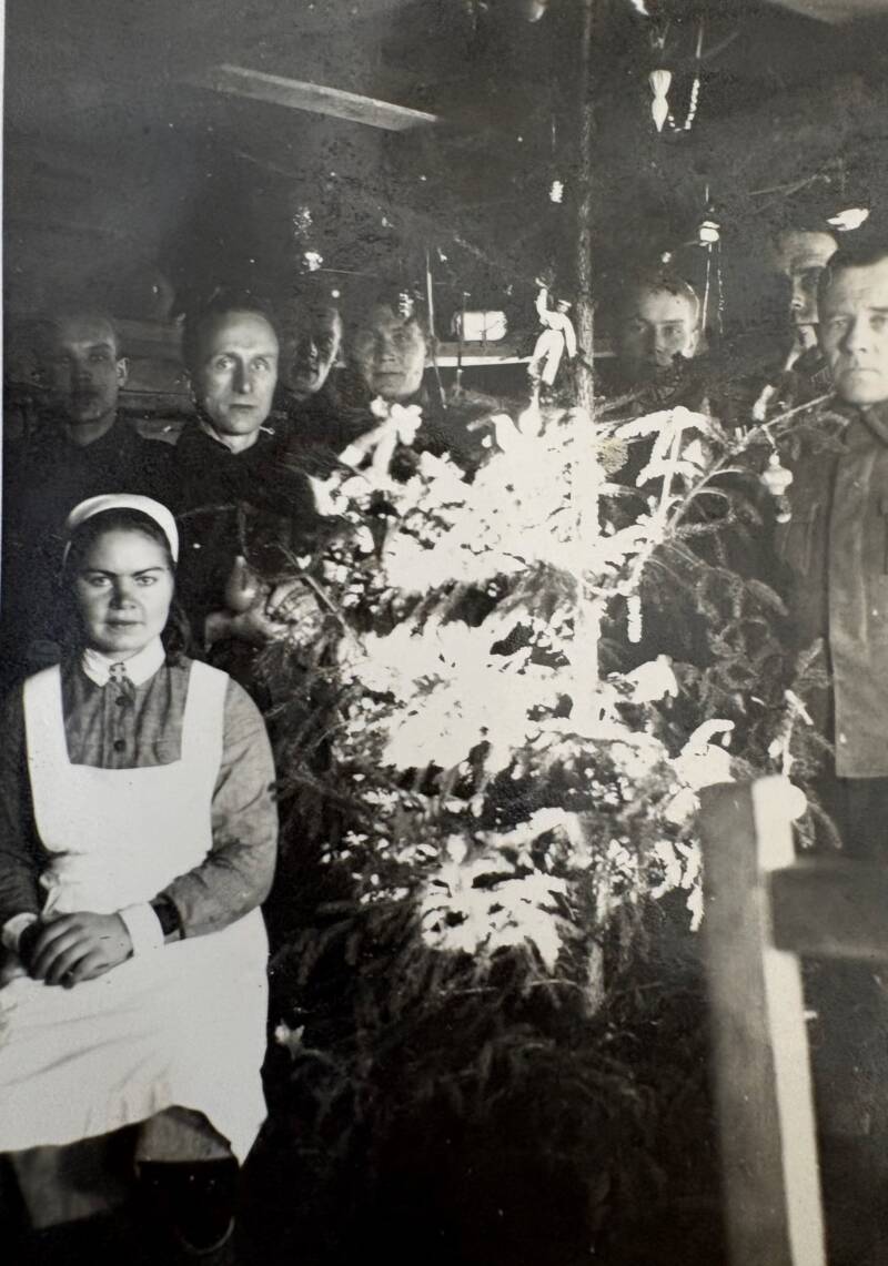 Suhonen Elvi jouluna 1941 Afoniinassa