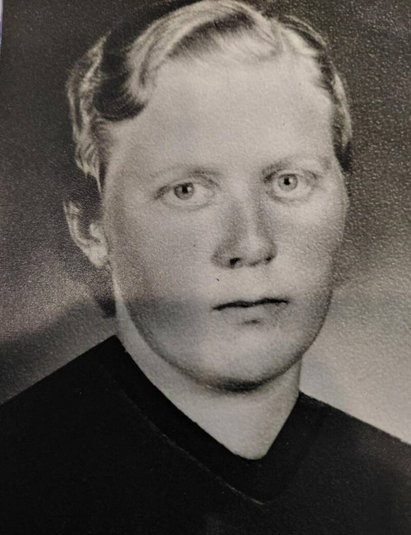 Suutarinen Aino Maria